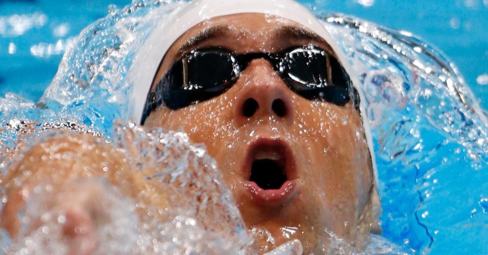 Norte-americano Michael Phelps avançou à final dos 400 m medley com o oitavo melhor tempo