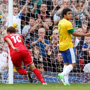 Renan Bressan, de Tubarão (SC), marcou um gol contra o Brasil e foi o destaque de Belarus 