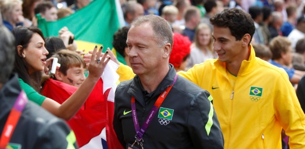 Mano Menezes acredita que Ganso estará apto para atuar diante dos hondurenhos