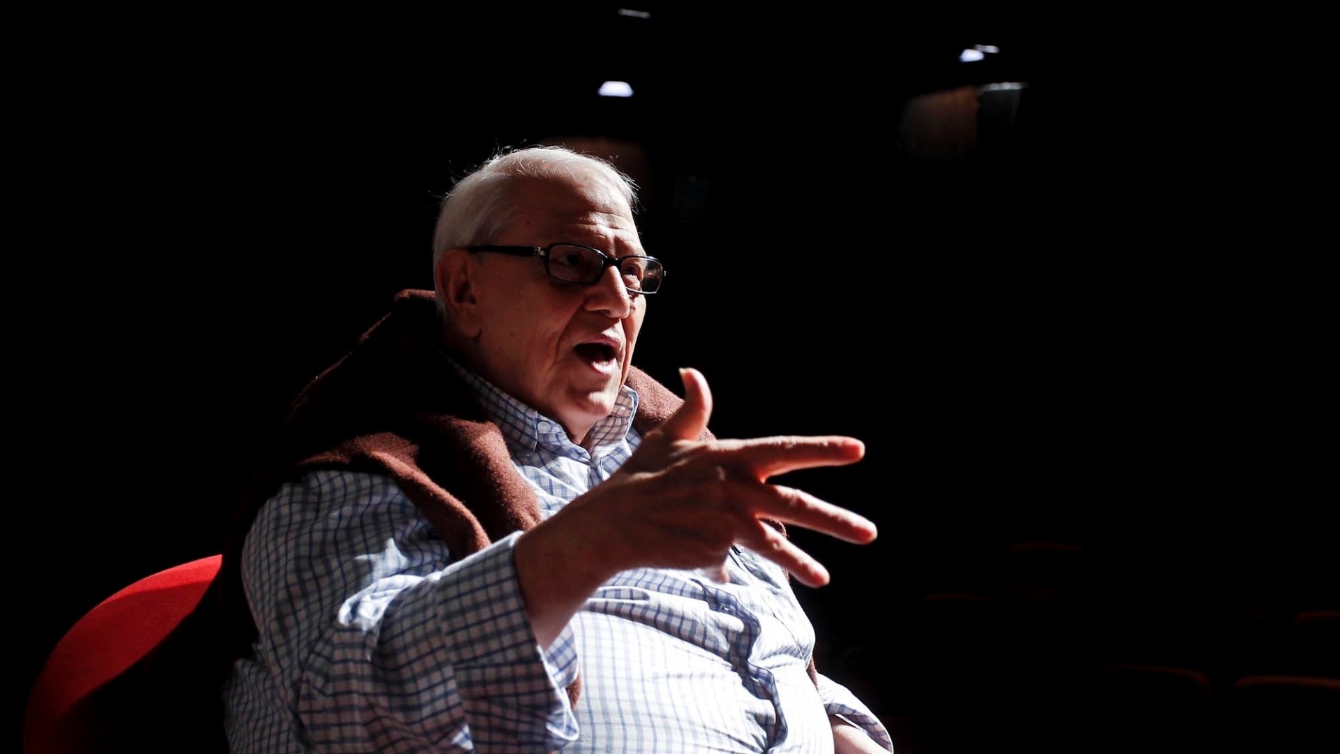 Ary Toledo garante que continua criando, apesar da dificuldade que existe em formular uma piada do zero (25/7/12) - Leandro Moraes/UOL