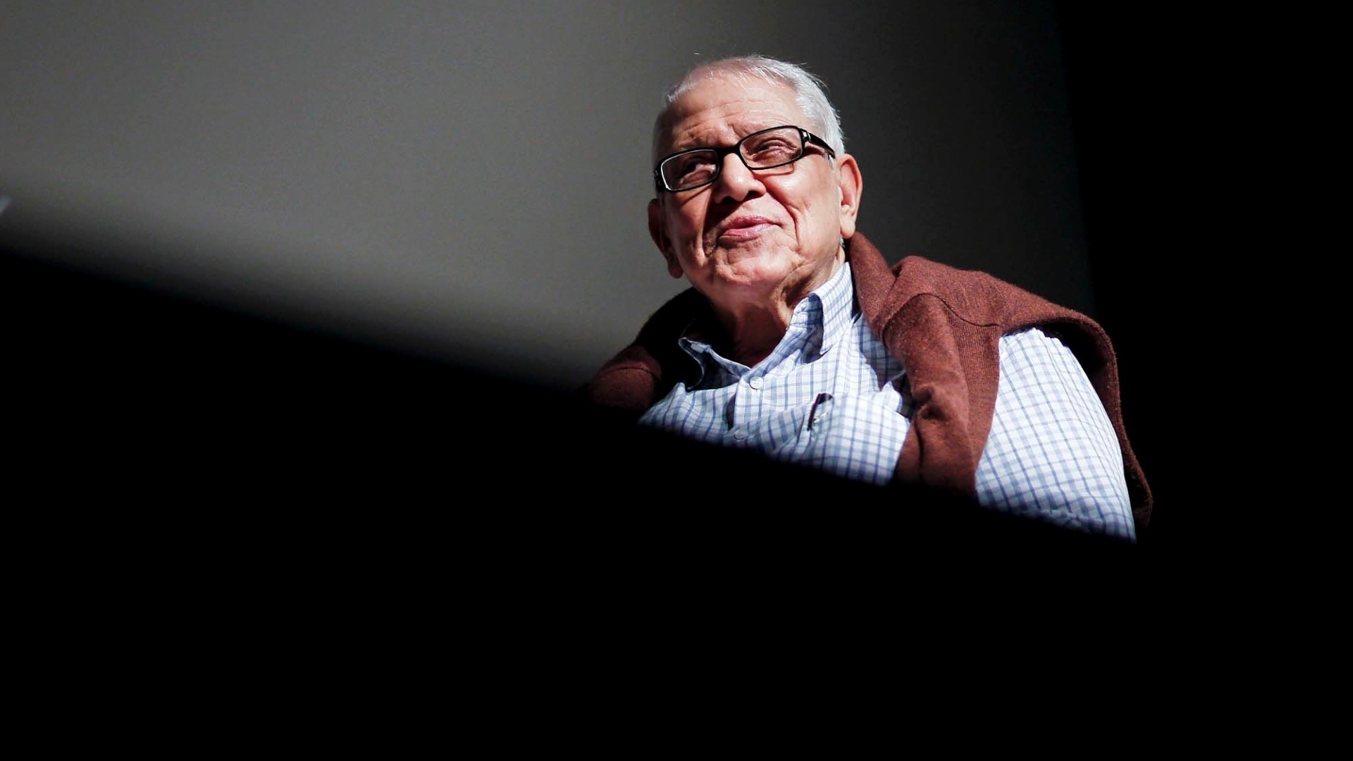 Ary Toledo tem cerca de 600 piadas na memória e mais de 60 mil arquivadas em seu computador (25/7/12) - Leandro Moraes/UOL