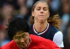 Em jogo nervoso, Estados Unidos batem Coreia do Norte e fecham primeira fase com três vitórias - AFP PHOTO / ANDREW YATES