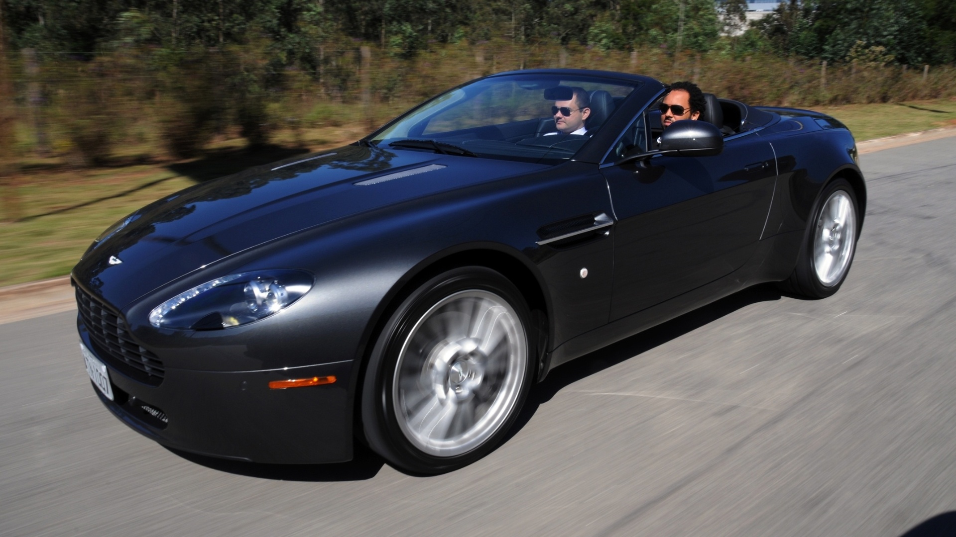 Aston Martin Vantage V8 Roadster - Murilo Góes/UOL