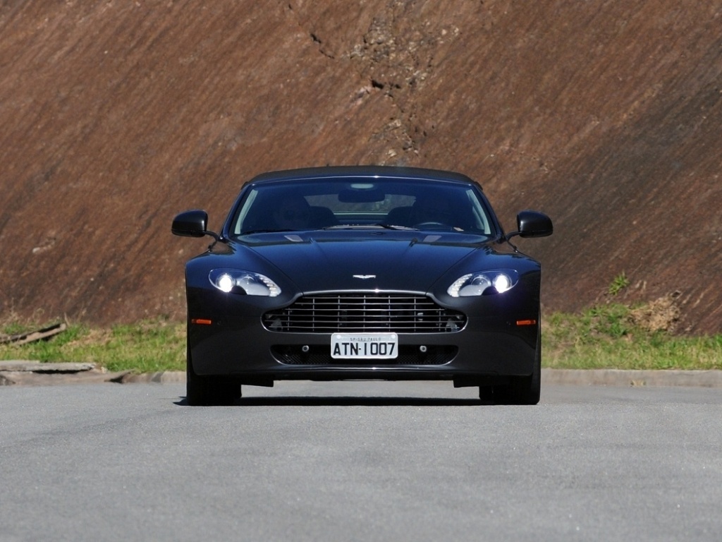 Aston Martin Vantage V8 Roadster - Murilo Góes/UOL