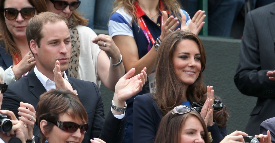 Príncipe William e sua esposa Kate prestigiam vitória de Andy Murray nas quartas de final