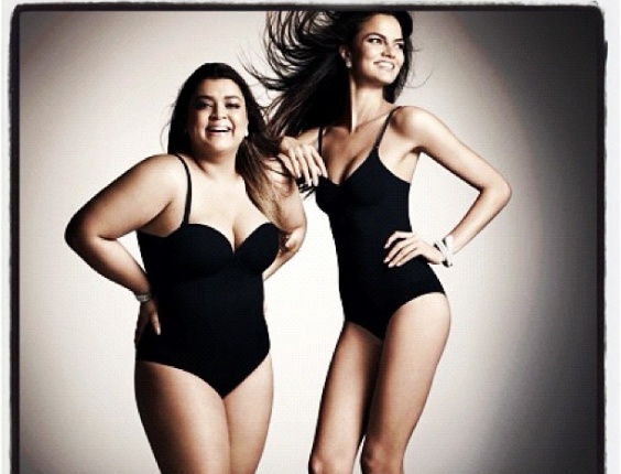 Preta Gil publicou em seu perfil no Twitter uma foto em que aparece com a modelo Bárbara Fialho em um ensaio de lingerie para uma campanha. "Respeite suas curvas. As que você tiver, eu tenho muitas!" escreveu a cantora sobre a imagem (3/8/12)