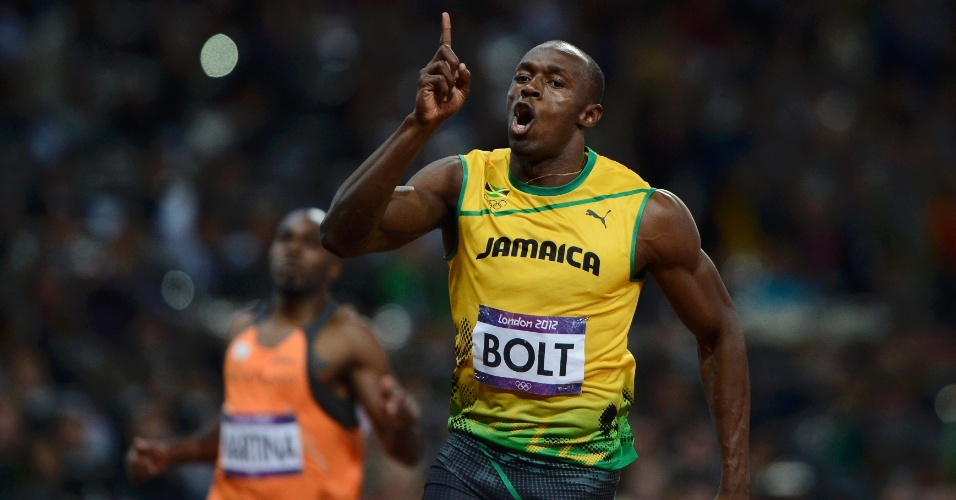 Jamaicano Usain Bolt comemora vitória na final dos 100 m rasos dos Jogos Olímpicos de Londres