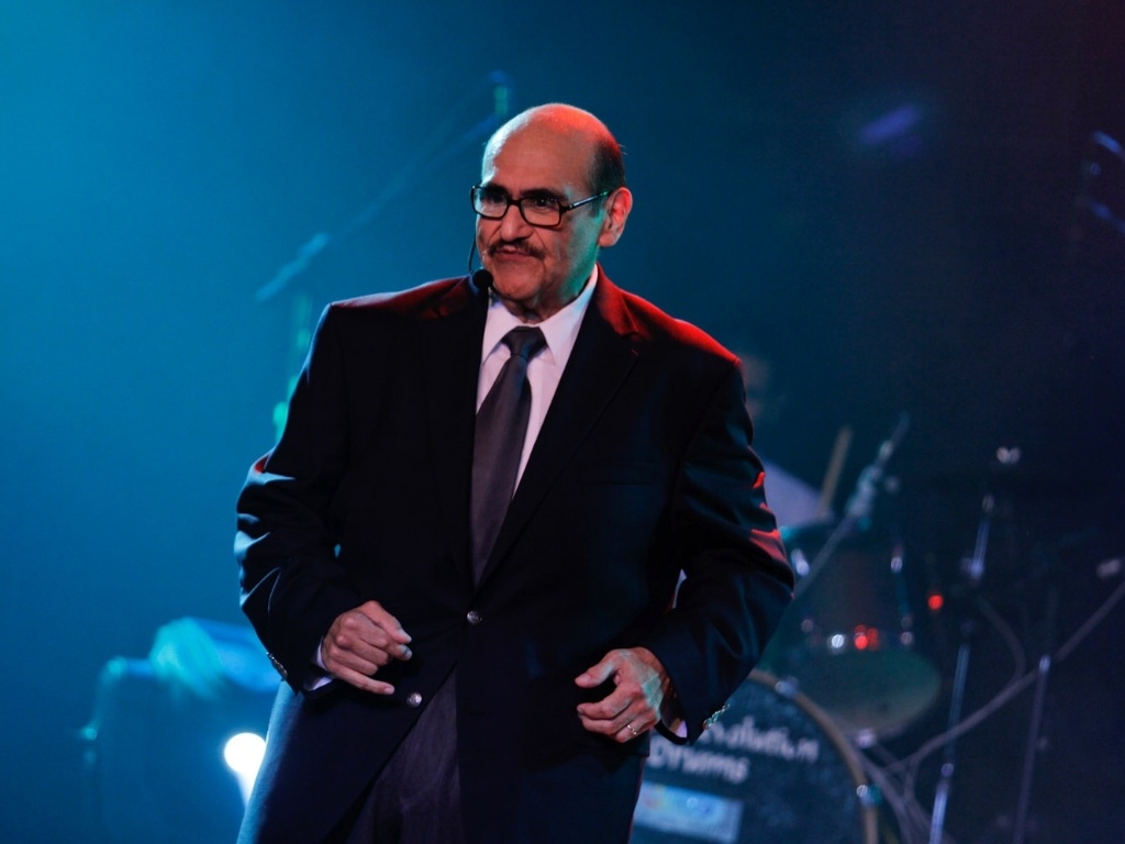 O ator Edgar Vivar, famoso por ter interpretado o Senhor Barriga no programa "Chaves", se apresentou em uma casa de shows em São Paulo (5/8/12). Edgar está em turnê com o espetáculo "Senhor Barriga Ainda Jovem" onde canta e conta histórias de bastidores  - AgNews