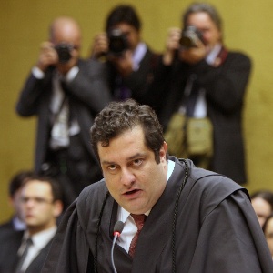 O advogado Luiz Fernando Pacheco apresenta a defesa de José Genoino - Nelson Jr - 6.ago.2012/STF