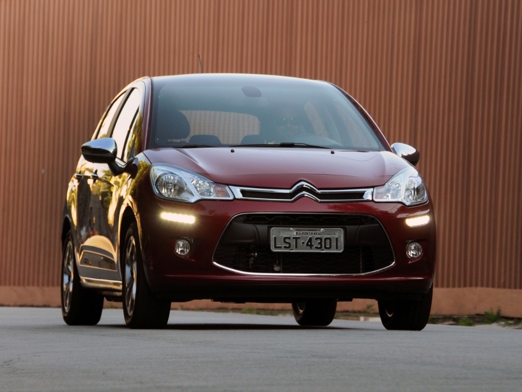Citroën C3 2013 em sua configuração topo de linha Exclusive 1.6 - Murilo Góes/UOL