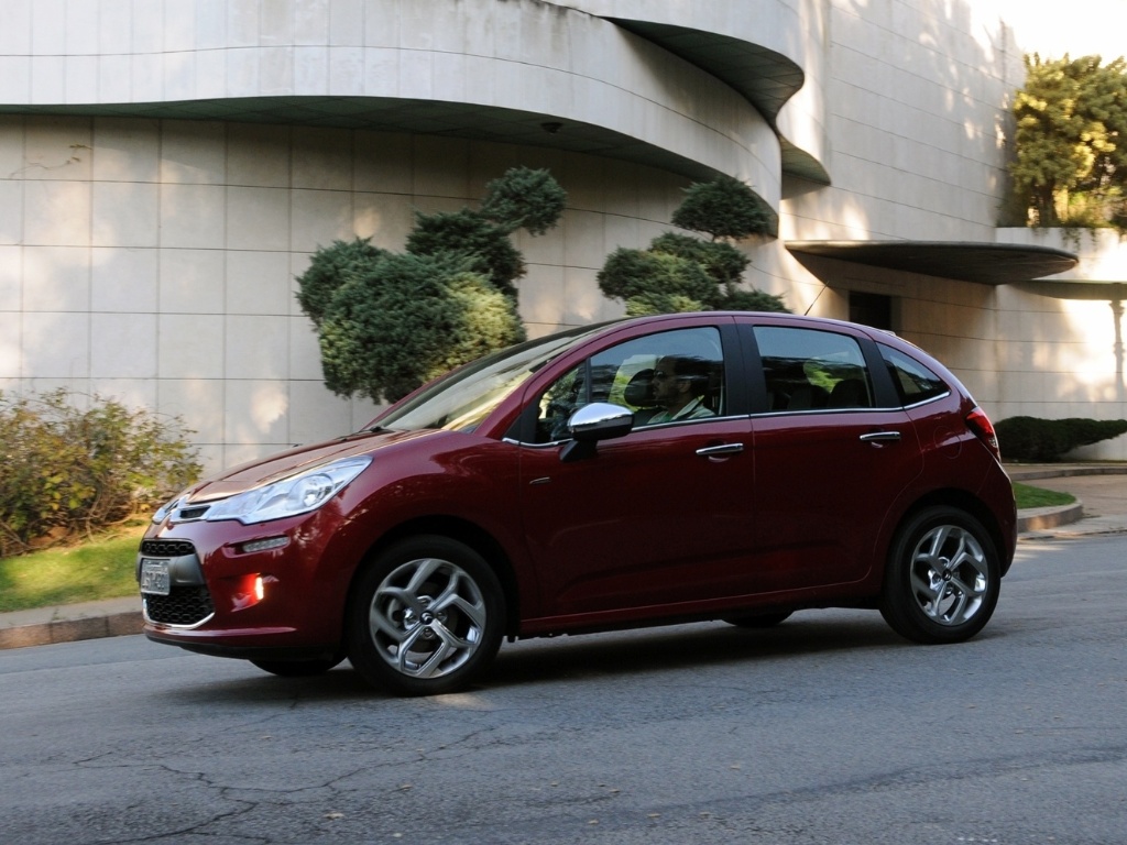 Citroën C3 2013 em sua configuração topo de linha Exclusive 1.6 - Murilo Góes/UOL