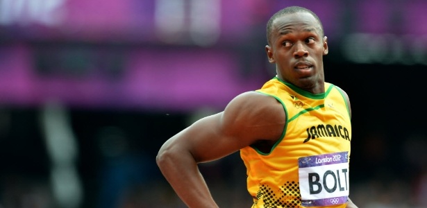 Bolt foi soberano na sua bateria dos 200 m rasos e venceu com facilidade