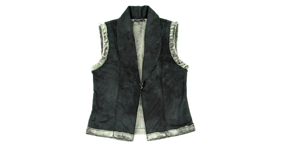 Colete de pelo preto e cinza; R$ 499, na Cavendish (www.cavendish.com.br). Preço pesquisado em agosto de 2012 e sujeito a alterações - Divulgação