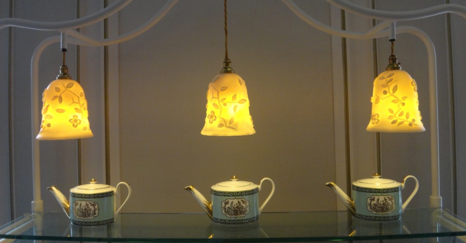 A Diamond Jubille Tea Salon não tem TV nem telão para acompanhar as Olimpíadas. Como boa casa de chá que se preze, é um oásis de calmaria em Londres. O local foi inaugurado em março com a presença da rainha Elizabeth no último andar da loja Fortnum & Mason, fornecedora da família real desde o século 18