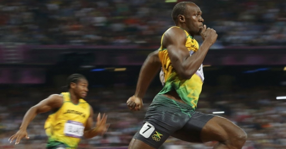 Com Blake no fundo, Bolt domina e ganha o ouro nos 200 m rasos em Londres
