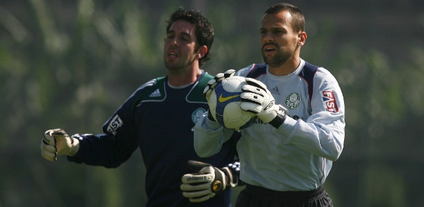Bruno e Diego Cavalieri treinam juntos no Palmeiras sob olhares de Pracidelli - FERNANDO SANTOS/FOLHA IMAGEM 