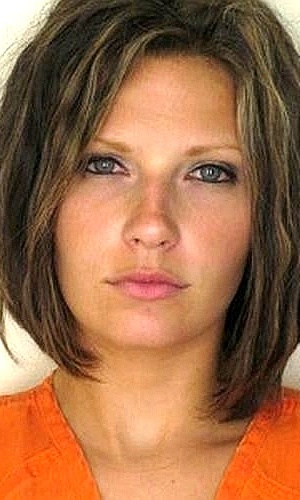 O site The Chive selecionou as 20 mulheres mais lindas dos Estados Unidos... no instante em que foram presas! E aí, qual é a sua favorita?