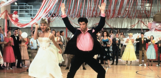 Olivia Newton-John e John Travolta em cena do filme "Grease - Nos Tempos da Brilhantina" (1978) - Divulgação