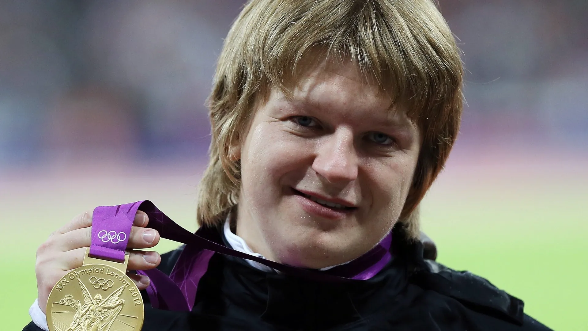 A atleta de Belarus, Nadzeya Ostapchuk, perdeu a medalha de ouro do Arremesso de Peso, conquistada em Londres-2012 após seu exame anti-doping constatar a presença do agente anabolizante metenolone - undefined