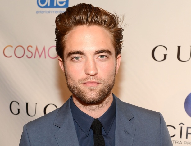 O ator Robert Pattinson planeja voltar a morar em Londres, segundo site