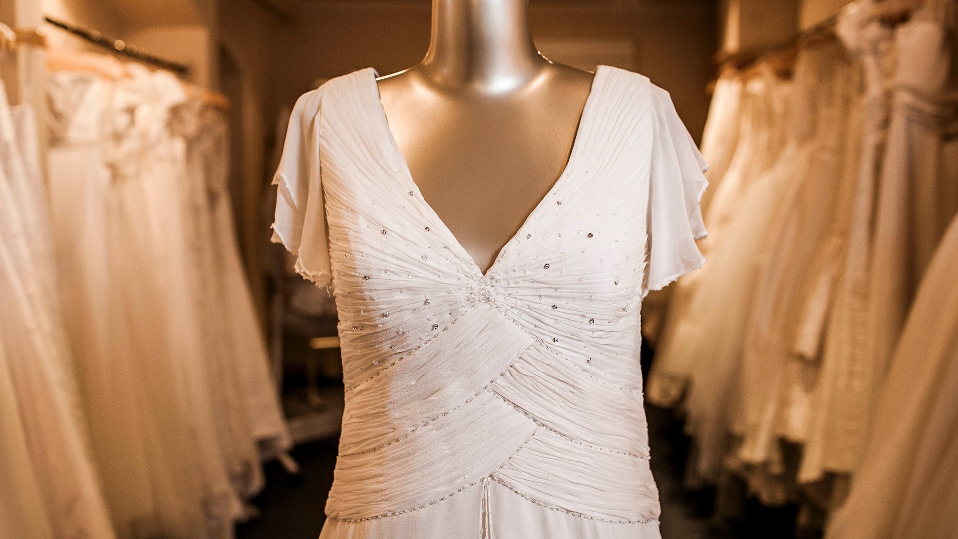 Vestido da loja Black Tie para noivas plus size  - Leonardo Soares/UOL