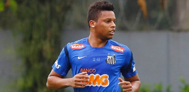 André, que realizou primeiro treino nesta terça-feira, no CT Rei Pelé, foi inscrito no BID - Divulgação/Santos FC