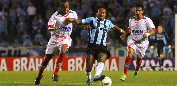 Zé Roberto acredita em vitória do Grêmio na base da superação para clássico 393 - Lucas Uebel/Grêmio FBPA