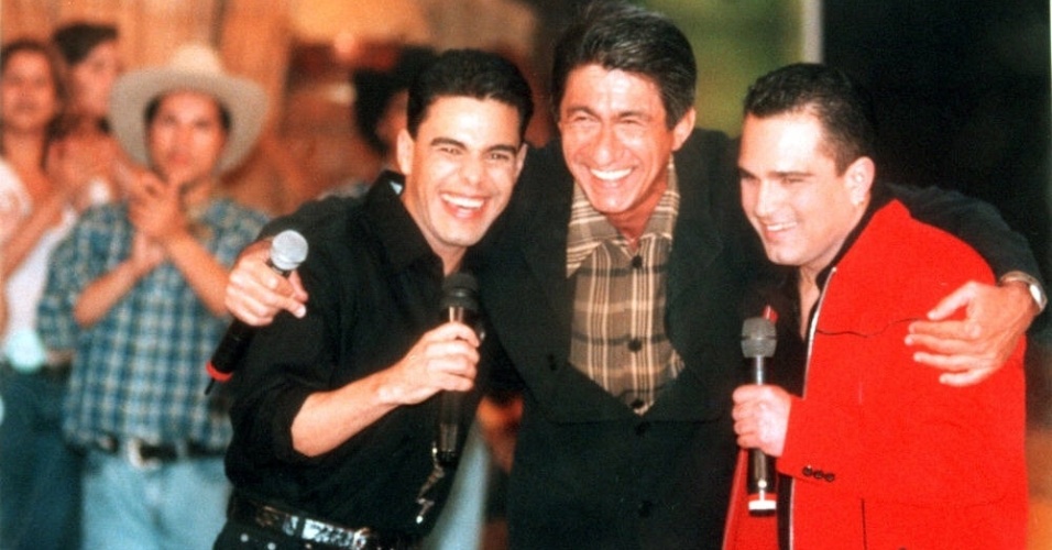 A dupla Zezé Di Camargo & Luciano se apresentam com o cantor Fagner - Divulgação