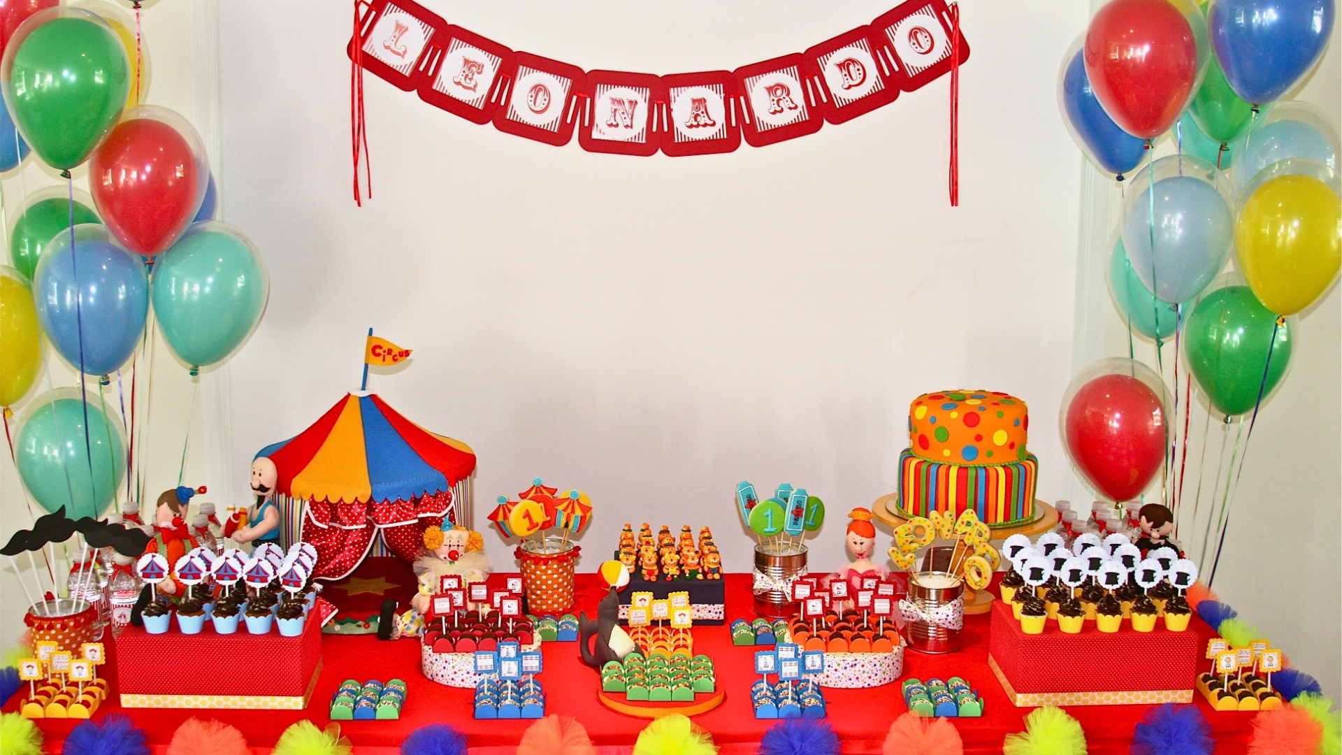 tema de circo, mesa, aniversário, decoração, caraminholando - Divulgação