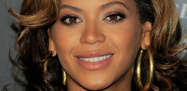 Cantora Beyoncé é o rosto da campanha do Dia Mundial da Ajuda Humanitária da ONU em 2012 - Getty Imges