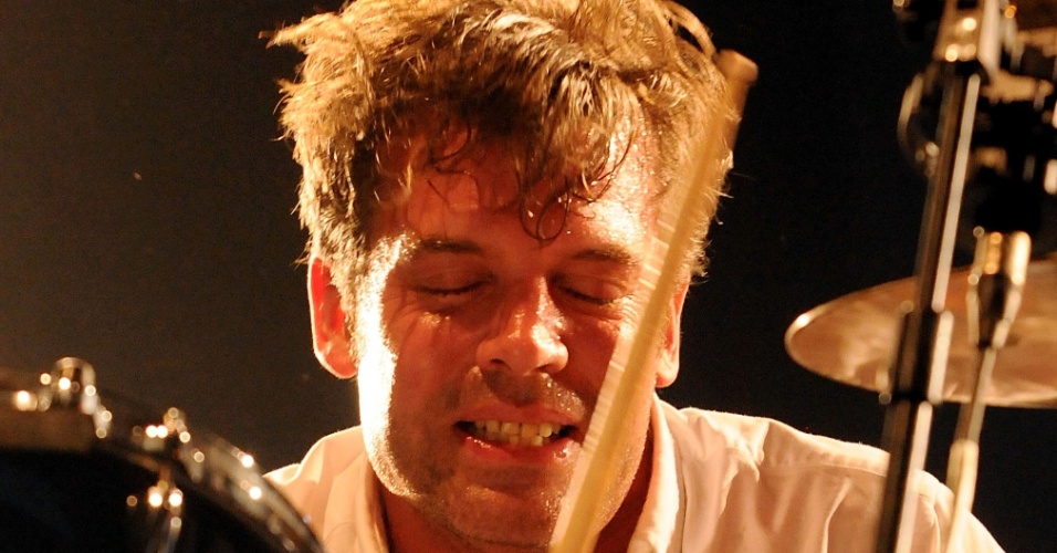 John Stanier, que ganhou fama como baterista da banda Helmet