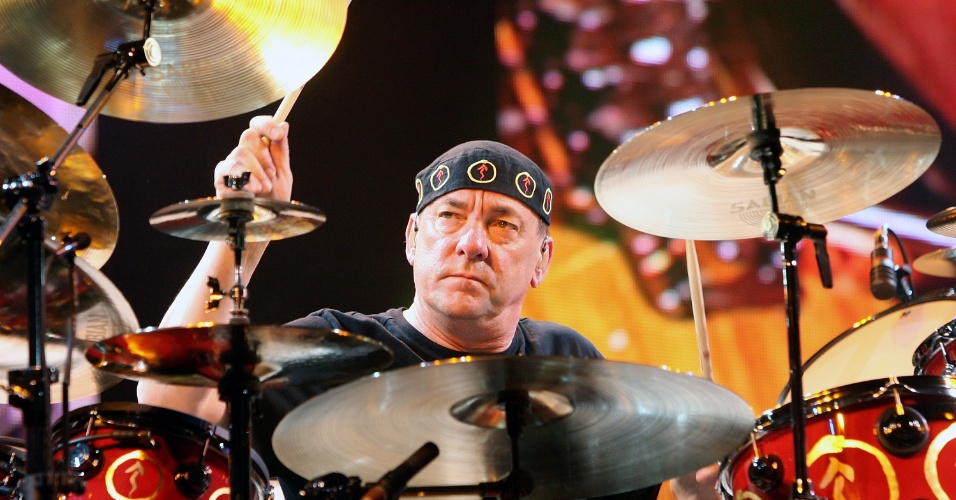 O cultuado baterista Neil Peart, da banda canadense Rush
