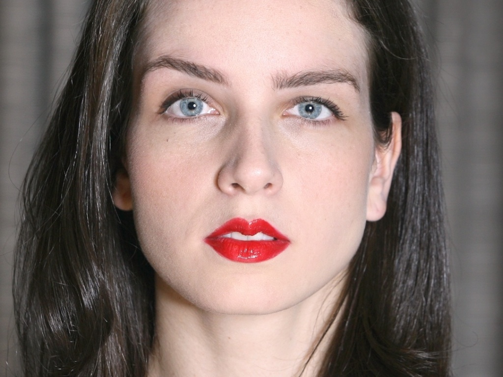 passo a passo batom vermelho 8 - Aline Arruda/UOL