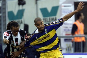parma camisa 2002