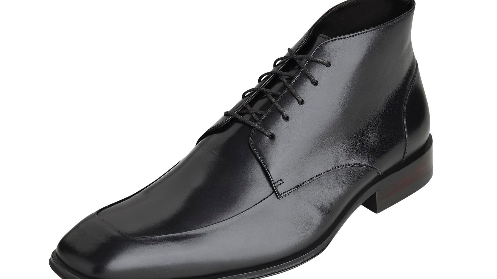 Imagem para matéria de sapatos dos noivos - Divulgação