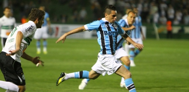 Lateral Pará é um dos responsáveis pelo bom momento defensivo do Grêmio - Lucas Uebel/Divulgação Grêmio