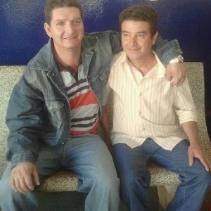 Paulo (à direita), ou "Joca", foi reconhecido pelo irmão Célio e levado de volta para o Paraná - Divulgação
