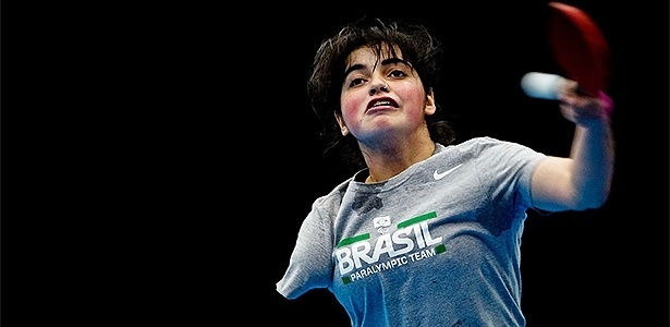 Brasileira Bruna Alexandre representará o país na disputa do tênis de mesa na Paraolimpíada