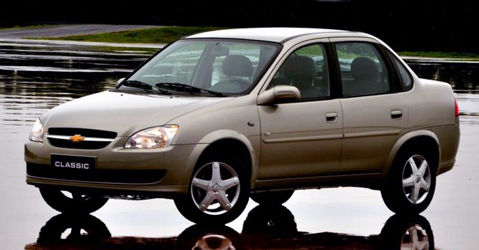 Chevrolet Classic/Corsa sedã: 31.052 unidades. Com redução, parte de R$ 25.404. Dados fechados da Fenabrave de maio à primeira quinzena de agosto de 2012 - Divulgação