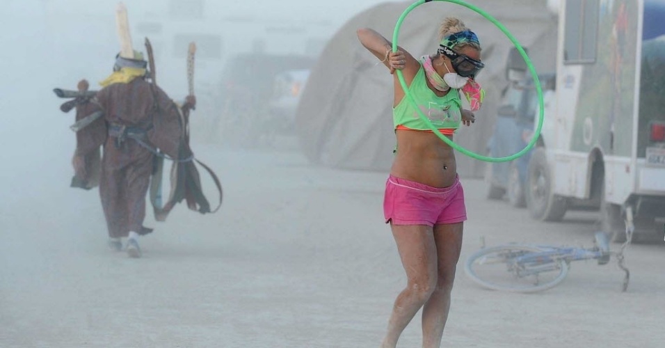 Conhecido por suas enormes instalações artísticas, o Burning Man 2012 tem como tema "Fertility 2.0". Para os organizadores, o tema significa "o tema contempla a tendência de qualquer sistema que estimule a vida" - AP Photo/Reno Gazette-Journal, Andy Barron