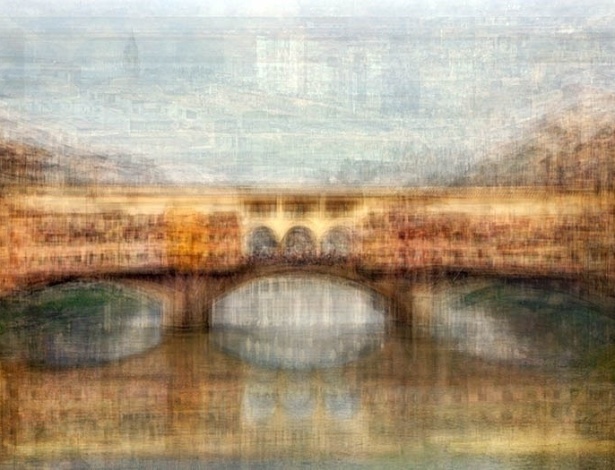 O fotógrafo define a série como "uma celebração da nossa memória coletiva". Na foto, a Ponte Vecchio, em Florença - Pep Ventosa