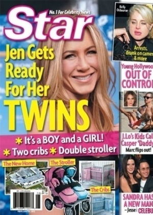 A revista "Star" noticiou que Aniston estava grávida de gêmeos: um menino e uma menina