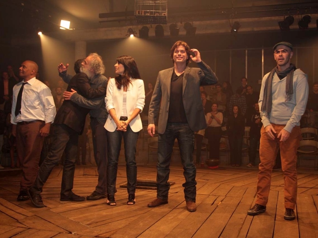 "O Expresso do Pôr do Sol", que marca a estreia de Fábio Assunção na direção teatral, foi adaptada do original (?The Sunset Limited?) escrito pelo norte-americano Cormac McCarthy, autor de ?Onde os Fracos Não Tem Vez? (30/8/12) - Orlando Oliveira/AgNews