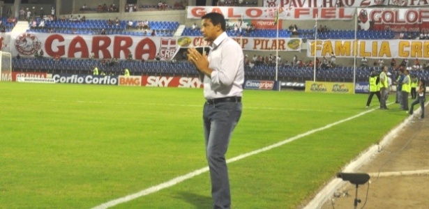 Mauro Fernandes se diz envergonhado com atuação da equipe na derrota para o Barueri - Divulgação/América-MG