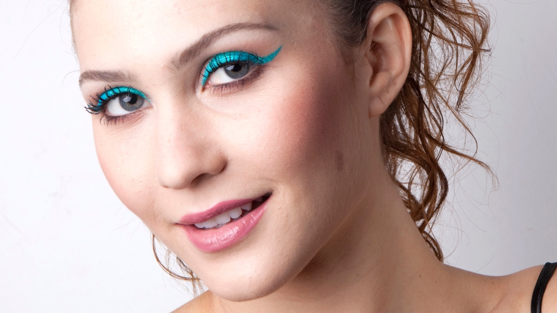 Delineador Metalizado - Fabiano Cerchiari/UOL