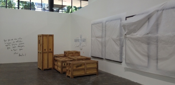 Instalação da 30ª Bienal de Arte de São Paulo sendo montada (3/9/12) - Estefani Medeiros/UOL