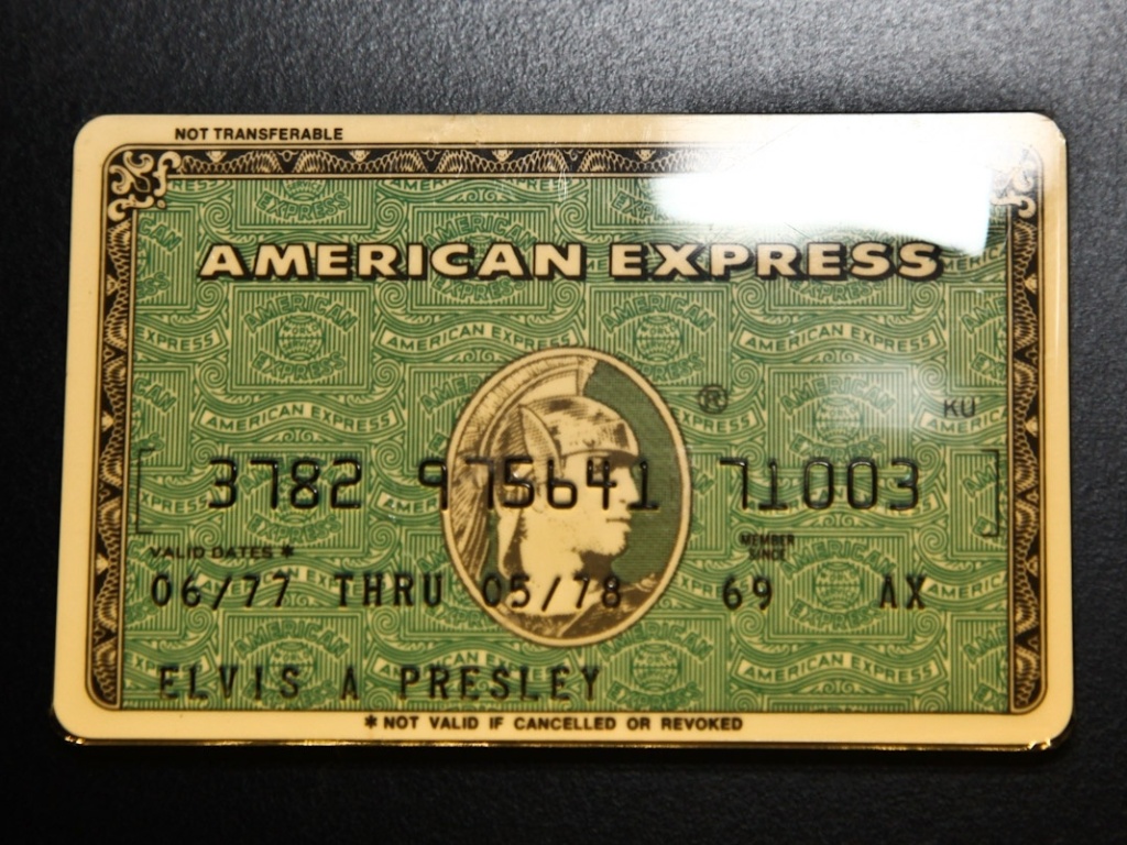 Cartão de crédito que pertenceu a Elvis Presley integra a exposição "The Elvis Experience", em cartaz até o dia 5 de novembro no Shopping Eldorado, em São Paulo (4/9/12) - Manuela Scarpa/Foto Rio News