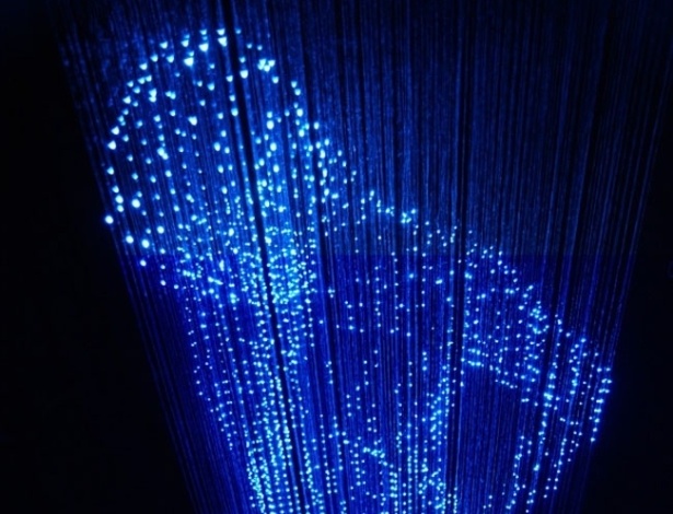 Espectro humano azul é um dos destaques da exposição "No Shadow" - Divulgação / Makototojiki.com