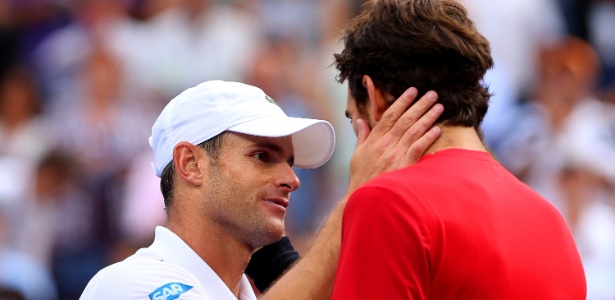 Roddick cumprimenta Del Potro, seu último adversário como tenista profissional - Cameron Spencer/Getty Images