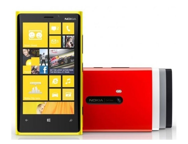 Nokia 920 foi apresentado em Nova York; celular terá  Windows Phone 8 e chegará ao mercado ainda neste ano  - Divulgação